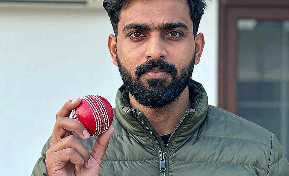 খালি ডেটার দায়: যখন বিশ্লেষণ নিজেই প্রমাণ হয়ে ওঠে