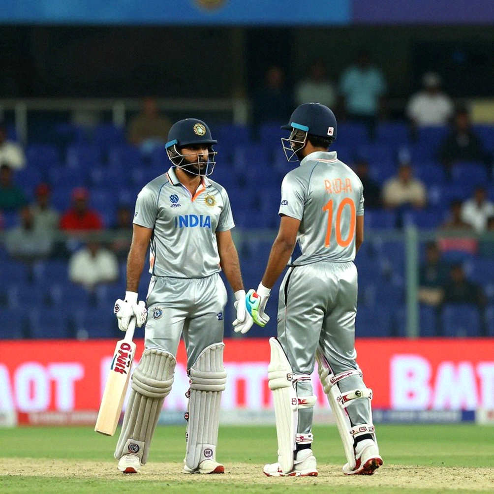 ব্লকচেইনের নতুন ওভার: ক্রিকেট ডেটায় বিশ্বাসের বদল